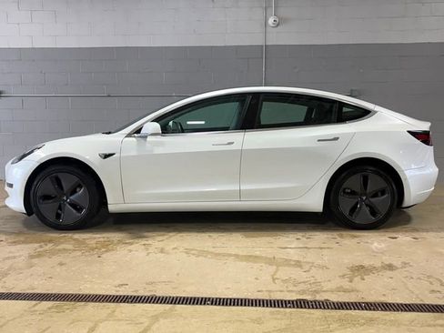 Used 2020 Tesla Model 3 Standard Range Plus image 5