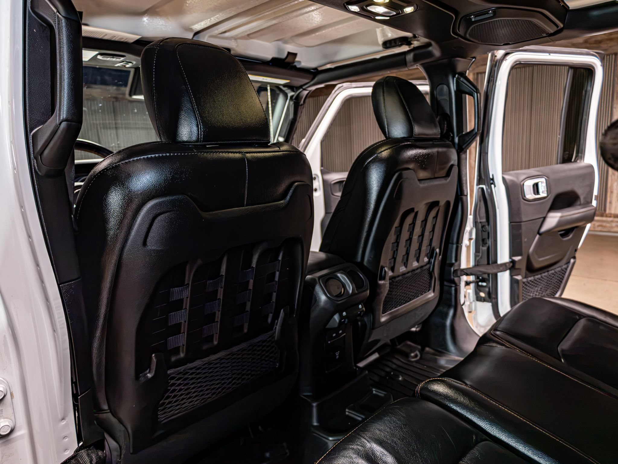 Used 2023 Jeep Wrangler Unlimited Rubicon 392 AWD/4WD image 22