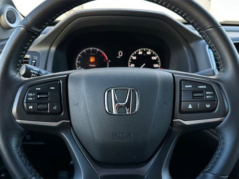 Certified 2024 Honda Ridgeline Sport image 25