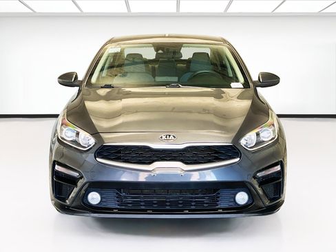 Used 2020 Kia Forte LXS image 2