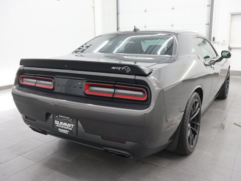 Used 2023 Dodge Challenger SRT Hellcat w/ Driver Convenience Group RWD image 5