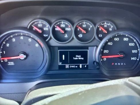Used 2022 Chevrolet Silverado 2500 W/T w/ WT Convenience Package AWD/4WD image 5