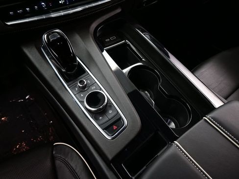 Used 2024 Cadillac Escalade Sport w/ Touring Package AWD/4WD image 19