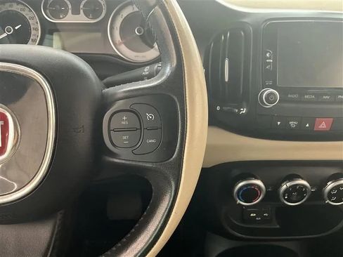 Used 2014 FIAT 500L Easy image 18
