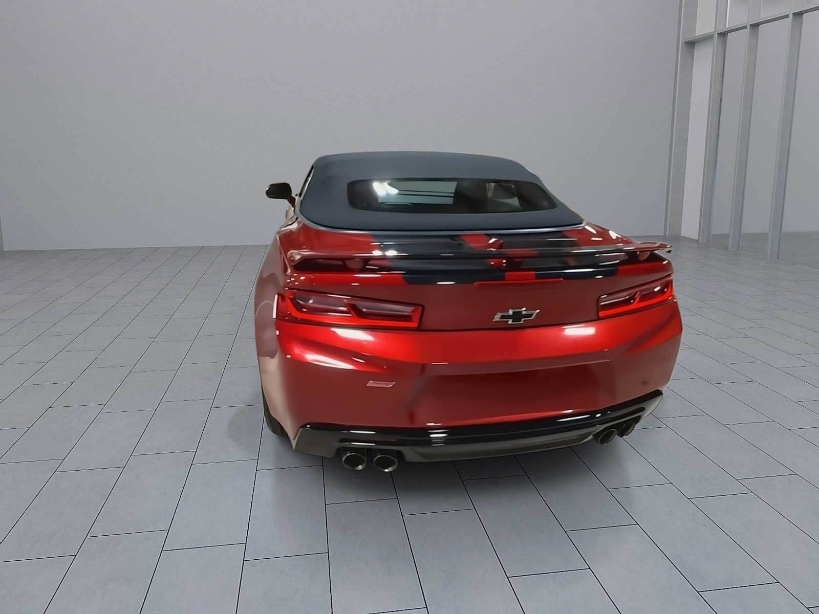 Used 2017 Chevrolet Camaro SS RWD image 7