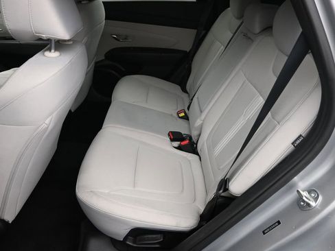 Used 2025 Hyundai Tucson SEL AWD/4WD image 14