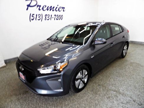 Used 2018 Hyundai Ioniq Blue FWD image 1