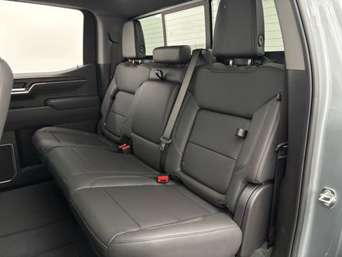 New 2026 GMC Sierra 1500 SLT w/ SLT Premium Plus Package image 39