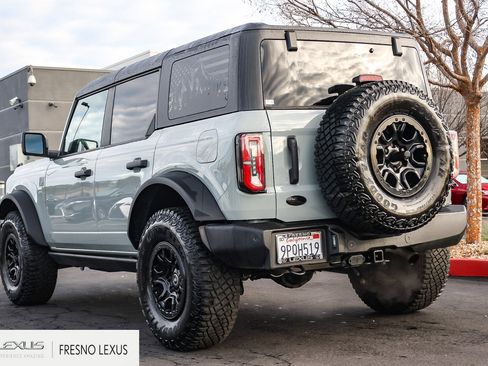 Used 2024 Ford Bronco Wildtrak image 4