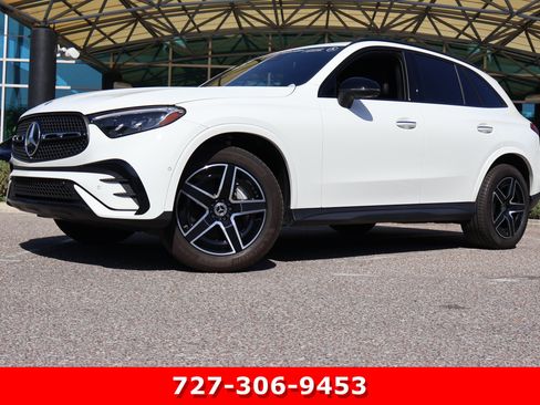 Used 2025 Mercedes-Benz GLC 300 4MATIC image 1