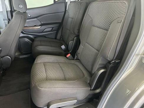 Used 2019 GMC Acadia SLE FWD image 24