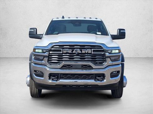 New 2026 RAM 5500 Tradesman w/ Chrome Appearance Group AWD/4WD image 6