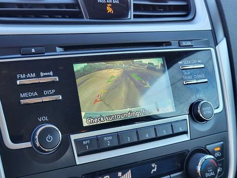 Used 2017 Nissan Altima 2.5 SL image 21