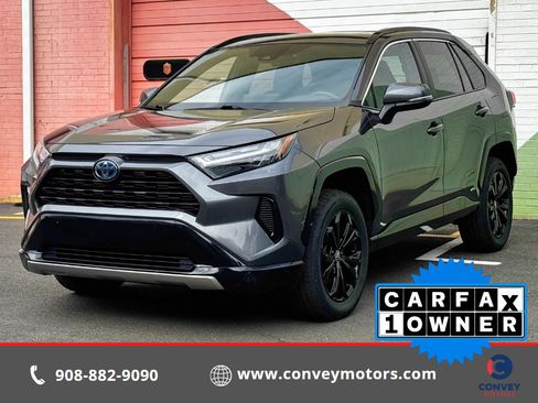 Used 2022 Toyota RAV4 SE w/ Convenience Package AWD/4WD image 1