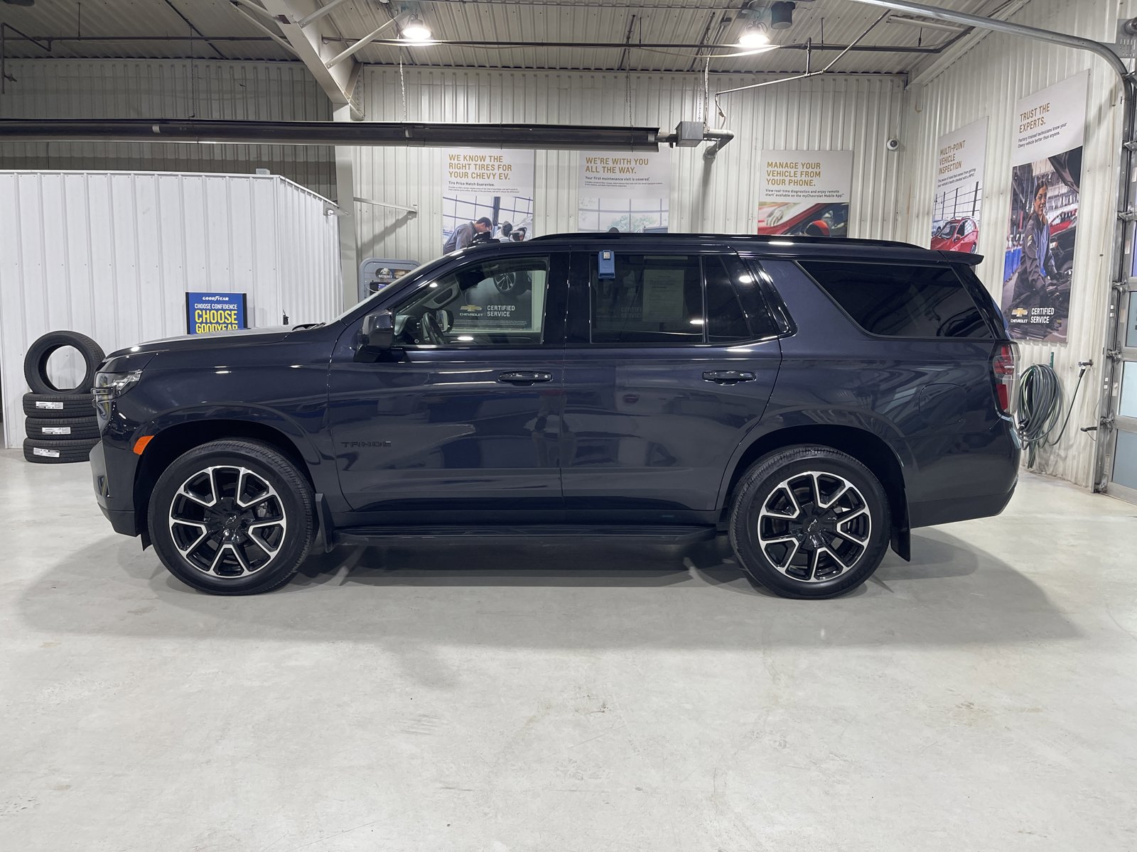 Used 2023 Chevrolet Tahoe RST AWD/4WD image 5