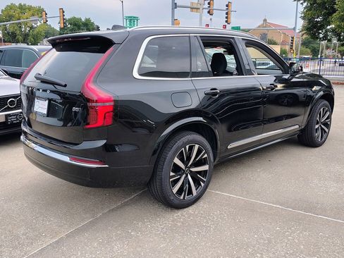 New 2026 Volvo XC90 B5 Core w/ Protection Package AWD/4WD image 8