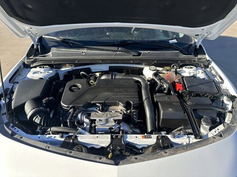 Used 2023 Chevrolet Malibu LT image 8
