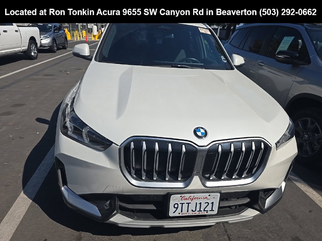 Used 2025 BMW X1 xDrive28i w/ Convenience Package AWD/4WD image 4