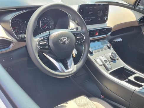 Used 2023 Hyundai Santa Fe SE FWD image 5