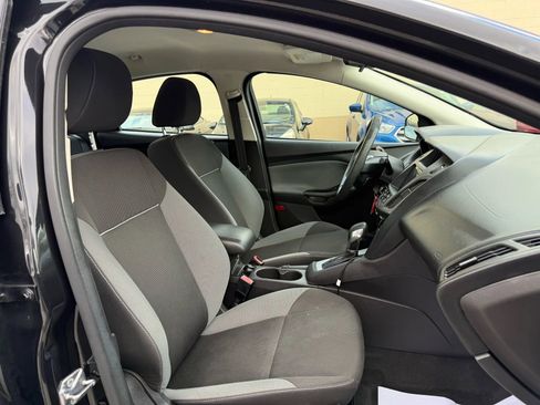 Used 2013 Ford Focus SE image 20