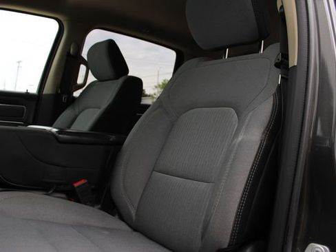 Used 2020 RAM 1500 Big Horn AWD/4WD image 15