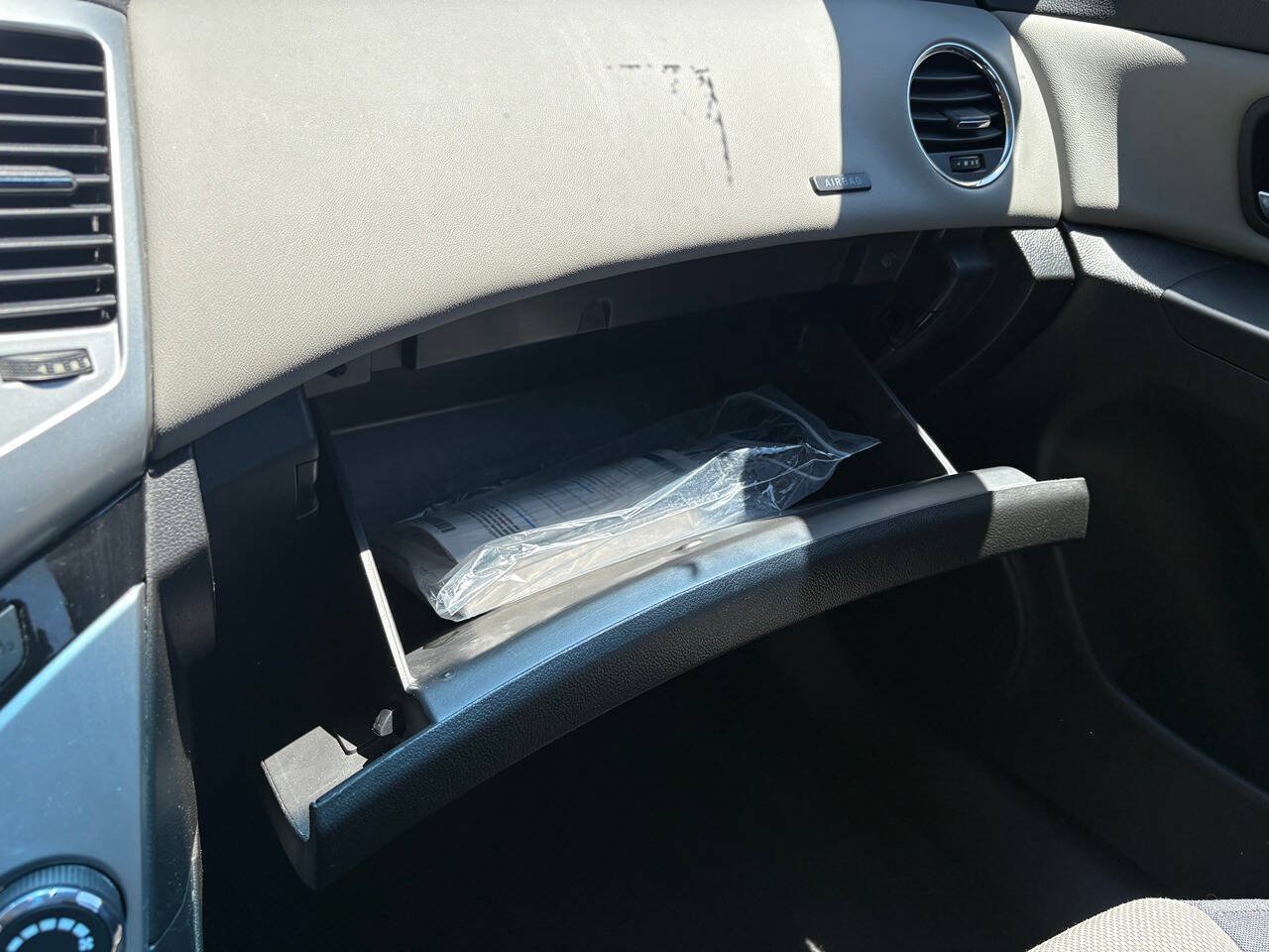 Used 2016 Chevrolet Cruze LS FWD image 14