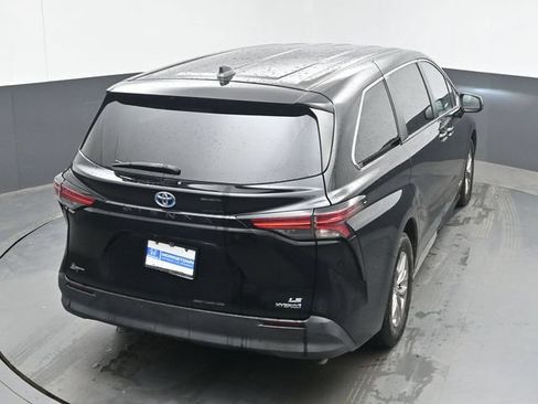 Used 2021 Toyota Sienna LE FWD image 39