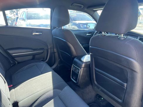 Used 2015 Dodge Charger SE w/ Sport Appearance Group RWD image 15