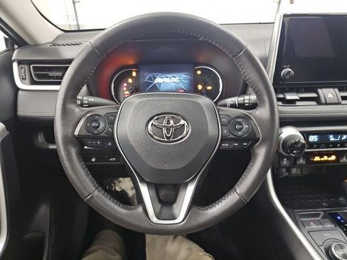 Certified 2025 Toyota RAV4 XLE w/ Convenience Package image 19