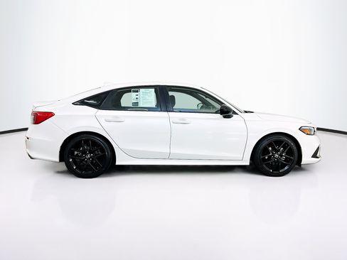 Used 2024 Honda Civic Sport image 10