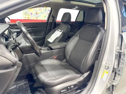 Used 2018 Buick Regal Essence w/ Sights and Sounds Package AWD/4WD image 14