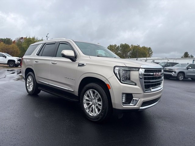Used 2022 GMC Yukon SLT w/ SLT Luxury Package AWD/4WD image 8