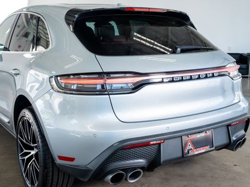 Used 2023 Porsche Macan S image 23
