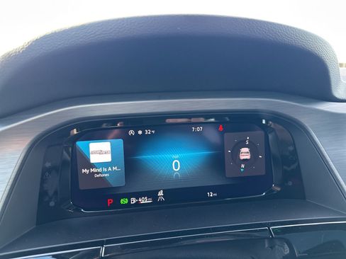 New 2026 Volkswagen Atlas Cross Sport SE image 43