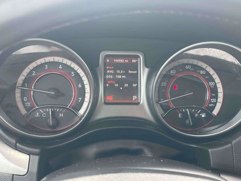 Used 2020 Dodge Journey Crossroad FWD image 20