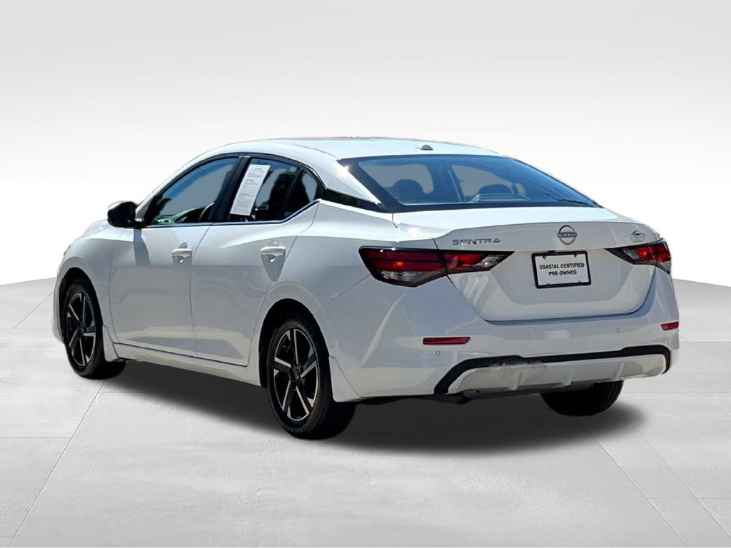 Certified 2025 Nissan Sentra SV FWD image 12