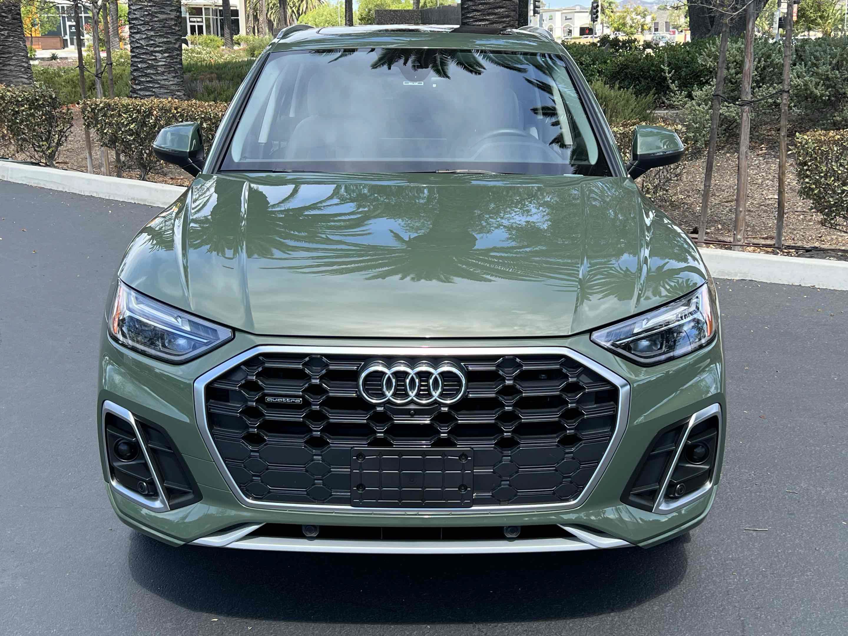 Used 2023 Audi Q5 2.0T Premium Plus w/ Premium Plus Package AWD/4WD image 17