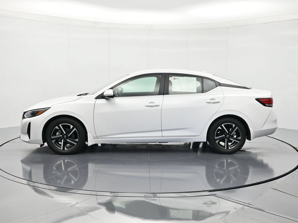 Certified 2024 Nissan Sentra SV FWD image 8