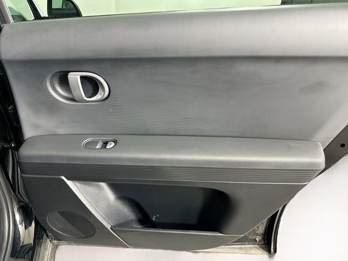 Used 2024 Hyundai Ioniq 5 SEL image 31