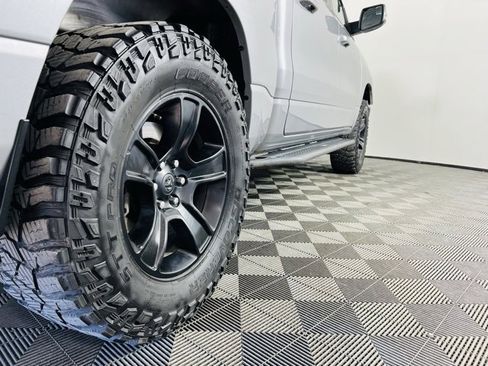 Used 2020 RAM 1500 Big Horn image 5