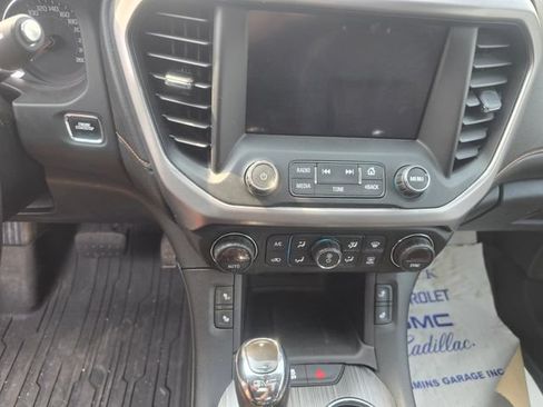 Used 2019 GMC Acadia SLT AWD/4WD image 13