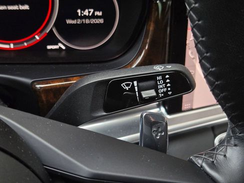 Used 2021 Porsche Panamera 4S image 35