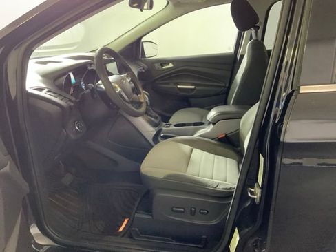 Used 2015 Ford Escape SE w/ Equipment Group 201A FWD image 15