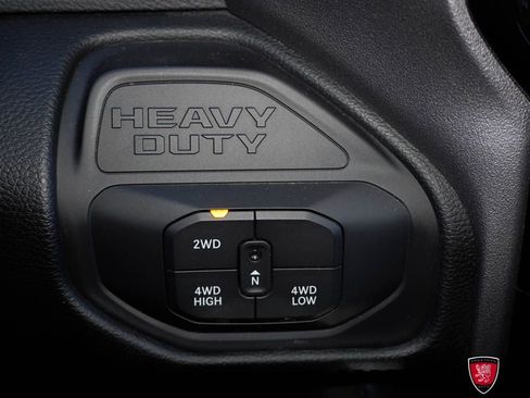 Used 2025 RAM 3500 Laramie AWD/4WD image 46