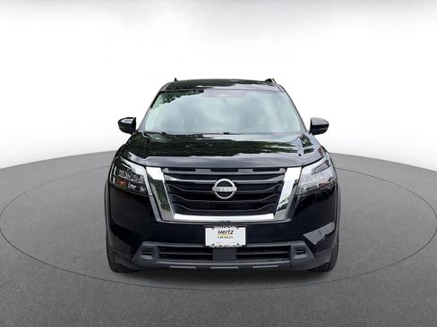 Used 2025 Nissan Pathfinder SV AWD/4WD image 4