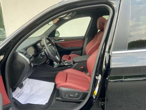 Used 2024 BMW X3 xDrive30i w/ Premium Package w/ZPA AWD/4WD image 10