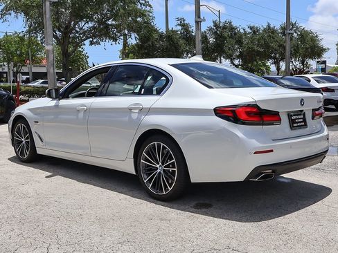Used 2023 BMW 530e w/ Convenience Package RWD image 8