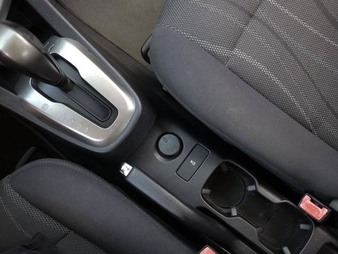 Used 2014 Chevrolet Sonic LT FWD image 33
