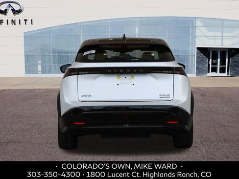 Used 2023 Nissan Ariya AWD image 4