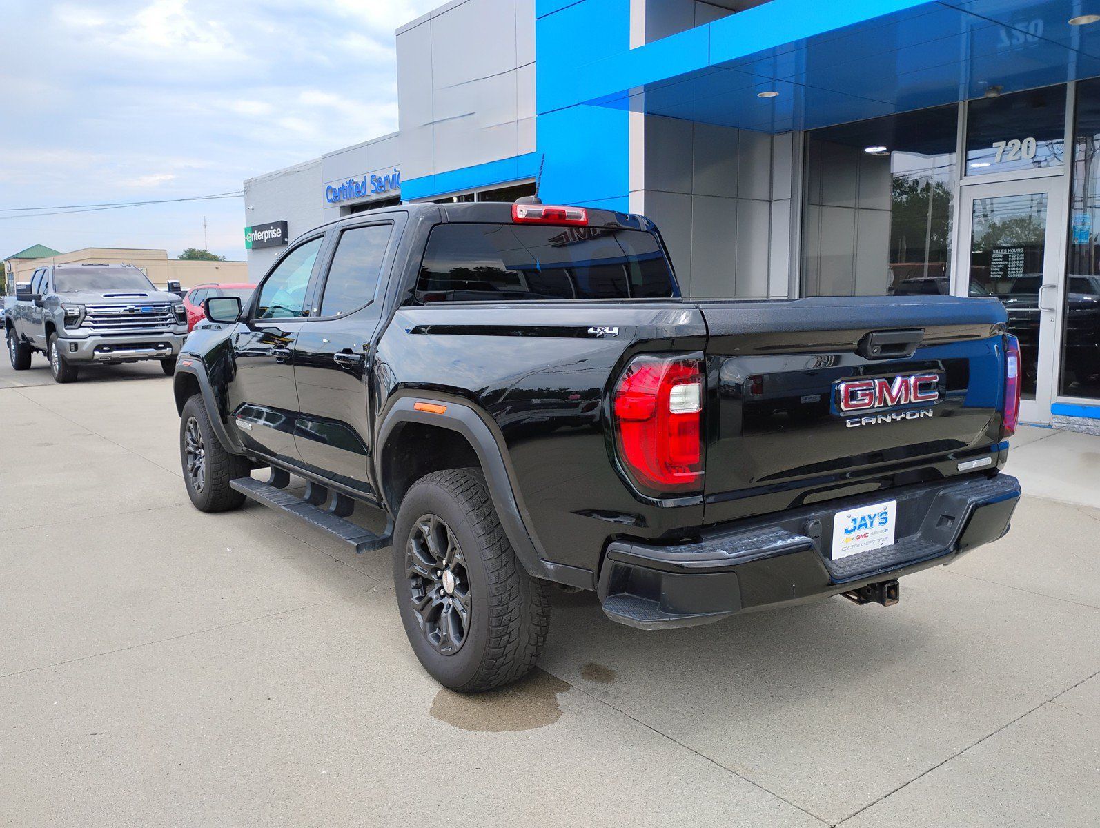 Used 2023 GMC Canyon Elevation AWD/4WD image 10
